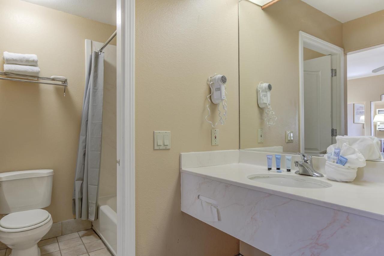 Shasta Pines Motel & Suites Burney Extérieur photo