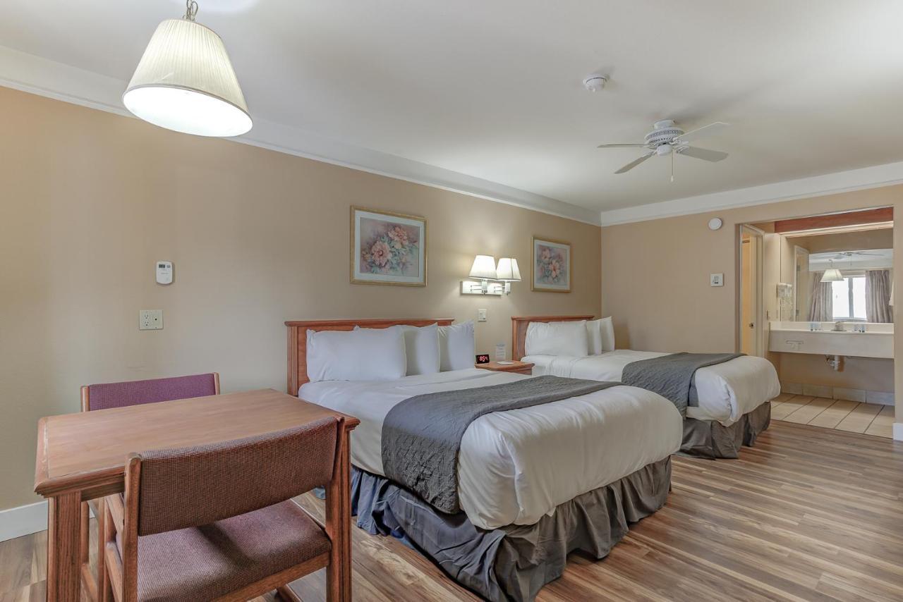 Shasta Pines Motel & Suites Burney Extérieur photo